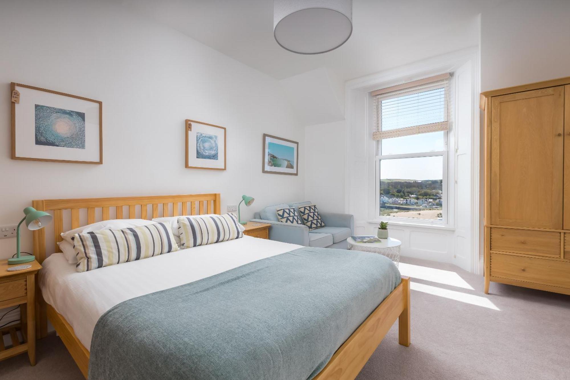 The Edgcumbe Hotel & Deck Restaurant Bude Room photo